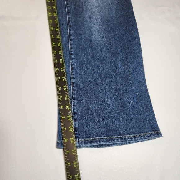 Torrid Distressed Bootcut Jeans, Size 20 - Picture 15 of 15
